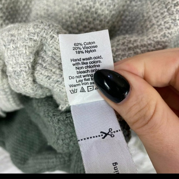 Madewell Feature Sweater in Colorblock - Size Extra Small - Faux Wrap, Textured - Picture 9 of 11